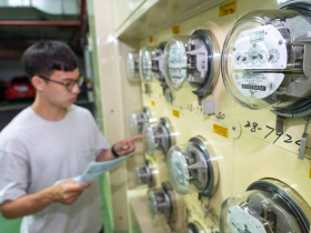 電費調漲！10月起民生電價平均每度漲0.71%，四口之家平均多繳70元！為何這次不漲產業電價？